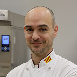Guillermo Saldaña Navarro