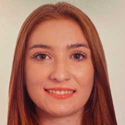 Carla Urrutia Magnard