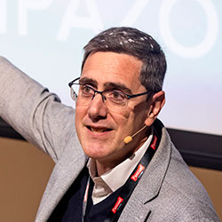 Alejandro González