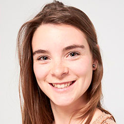 Júlia  Solsona