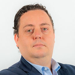 Óscar López